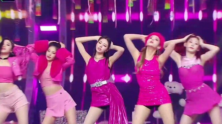 Festival Musik MBC 2021 ITZY - Panggung akhir tahun LOCO