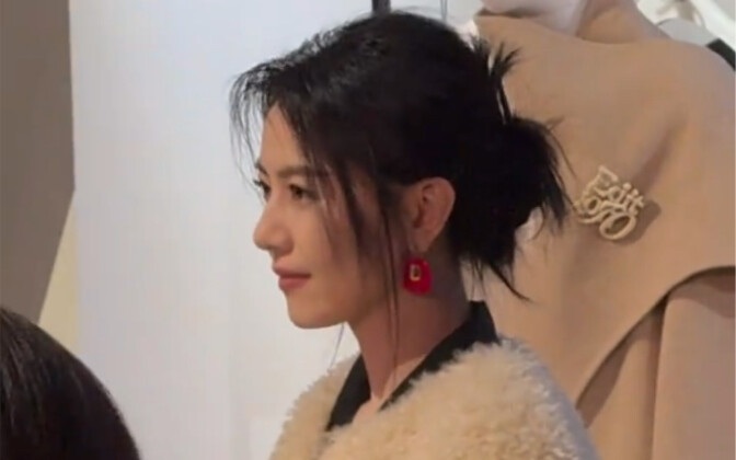 No wonder she’s the nation’s goddess～