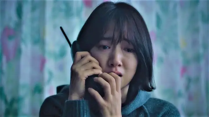 Murdërer Controls Her Life With Time Travel Phone Call | Movie Recaps Korean