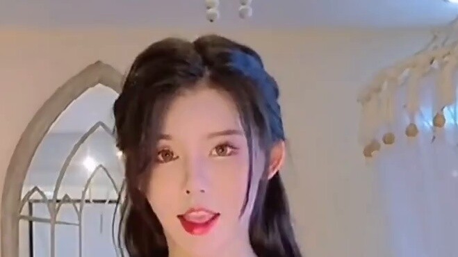 Layar vertikal♥Ratu gadis seksi langit-langit【Qu Cenxi】Koleksi pilihan (1)