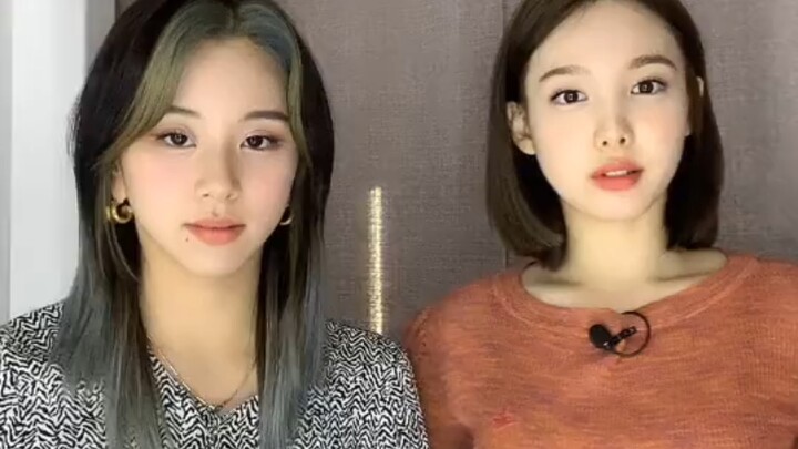 孙彩瑛与娜琏子瑜的可爱舞蹈