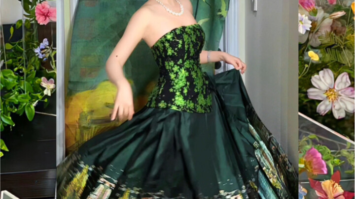 Lại đến lượt mình phối đồ linh tinh với váy mãn diện rồi, lần này dám “ăn cắp” chiếc áo lông chồn củ