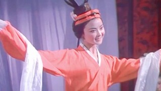 以前的舞蹈真是满满的中国风！演员们跳的好快乐呀！