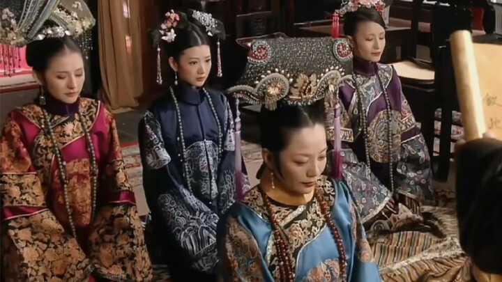 Seperti yang kita tahu, setiap kali selir di harem dipromosikan, mereka akan mendapat pakaian keberu