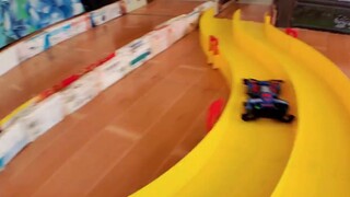 Cuộc thi tốc độ Hurricane Sonic vs. Thunder Star, King of Speed Skills Battle Mini 4WD Racing