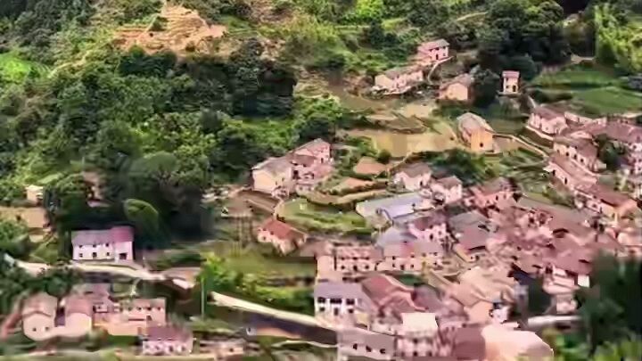 Membangun Kehidupan di Gunung