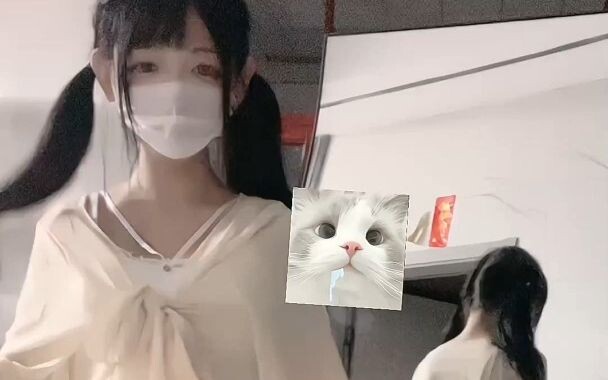 Chi Xiaoyi_Normal Outfits with No Negative Value Orientation_