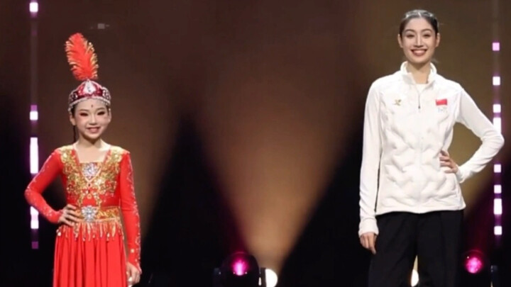 Let’s dance a Balangzai routine with Sister Dimples!