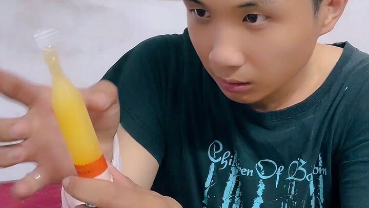 [Apocalyptic Rampage] The survivor in the apocalypse can only eat ice to stay alive every day....