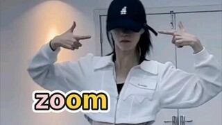 【Tưởng Vân】Chị ấy nhảy múa với vẻ mặt lạnh lùng thật ngầu, thật ngầu, thật ngầu