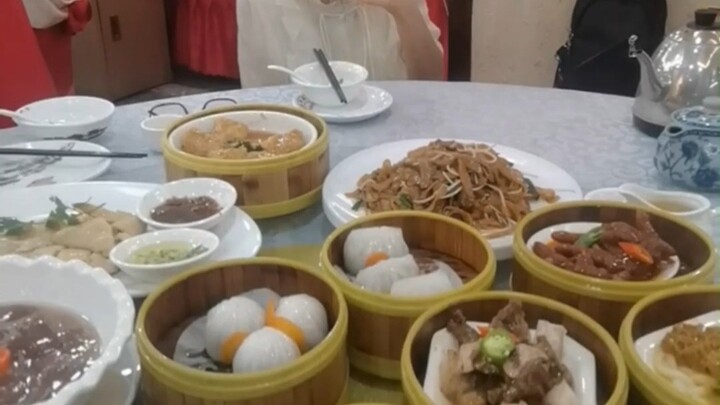 Đưa con gái đi lái xe tải 14