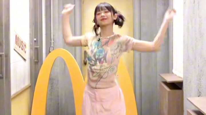 这个challenge看几遍都觉得太可爱了！！！【NewJeans Hanni范玉欣】