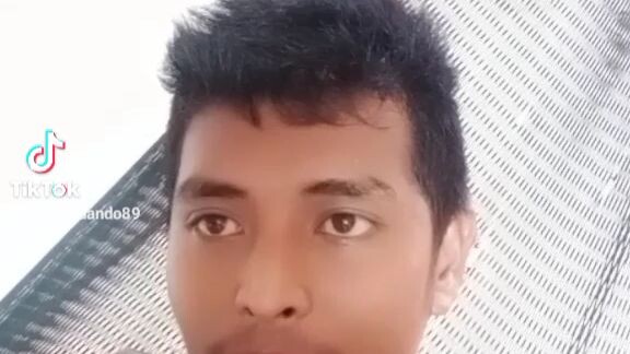 hadlok pod baya ko mawala ka😘☺️☺️☺️