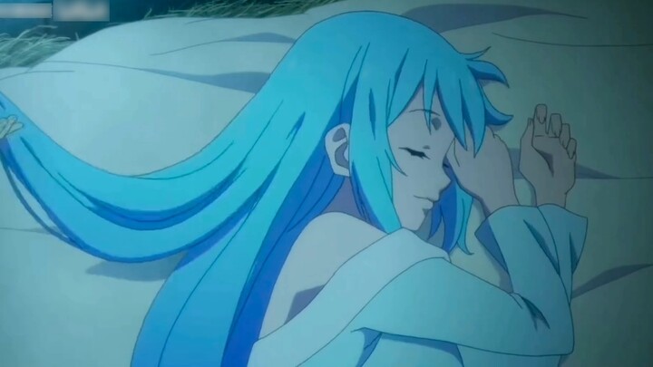 Aqua looked at Kazuma with disdain.