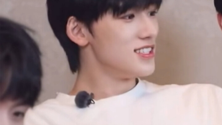 Xuan Ge pulls off 800 moves in a second, and not a single one is wasted.