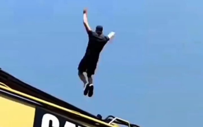 Hành động nhanh, tạo dáng ngầu!