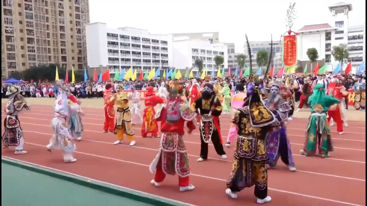 潮阳力嘉中学运动会英歌舞