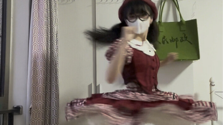 挑战做种草姬/第一期 这条裙裙真的好有小偶像感！！