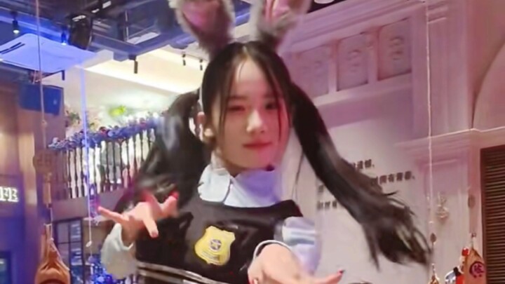 Officer Rabbit: No Low-Stakes Brawls at the BBQ Stall!