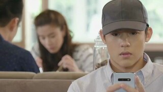【直到天空迎来太阳】男主偷听女主说话，听到说他黑，赶紧照镜子，笑死了