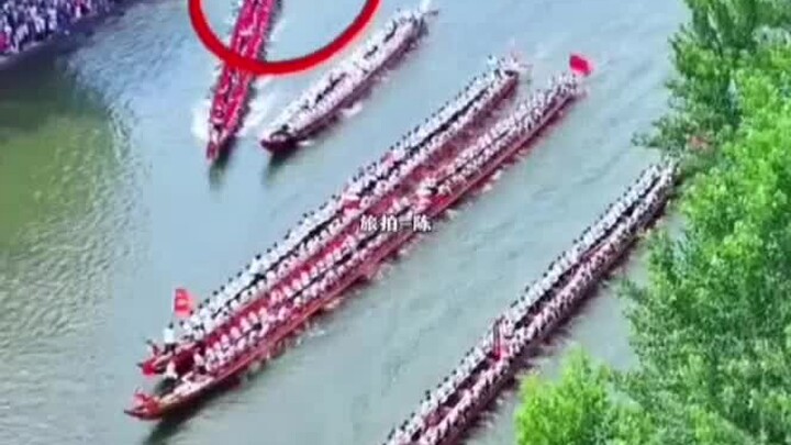 Thuyền rồng vì sao lại nổi tiếng? Vì có đại Liêu Ninh của chúng tôi. Đánh tan ngàn quân, nhanh như c