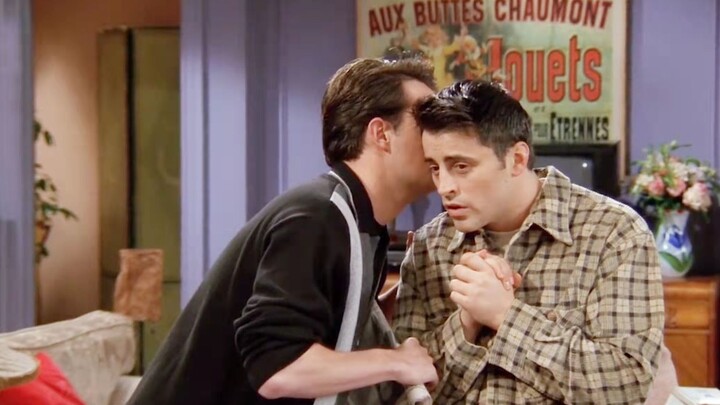 Các chàng trai, các bạn biết quá nhiều chuyện rồi!