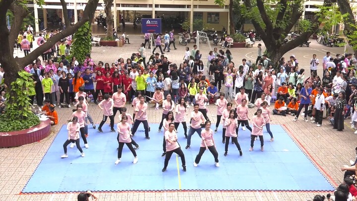 FLASHMOB NGUYỄN CÔNG TRỨ 2020 | 10A9