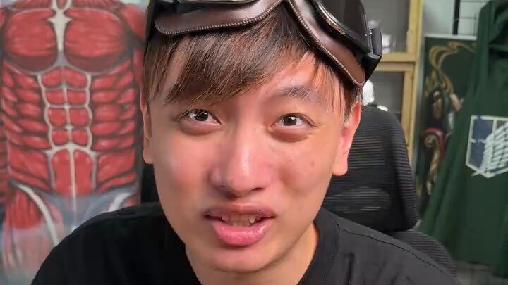 The title background of the first episode was actually drawn by Armin when he was narrating it later