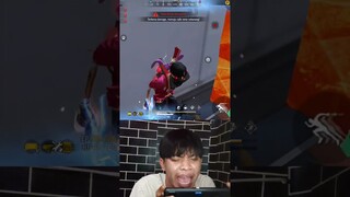 Sialan bangettt gua kejepit gesss🤣|| #amboenihges #freefire #shorts