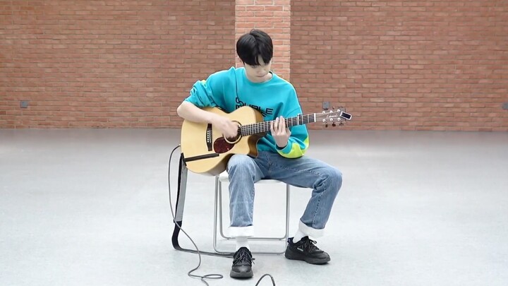 [Creation Camp 2021|Zhang Jiayuan] Cover gitar fingerstyle lagu tema Detektif Conan