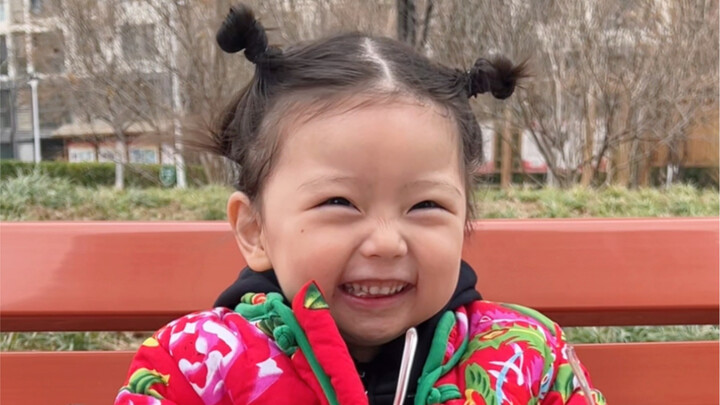 Zi seems to have fallen in love with this Northeastern floral coat...