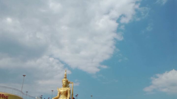 ไหว้พระขอพร