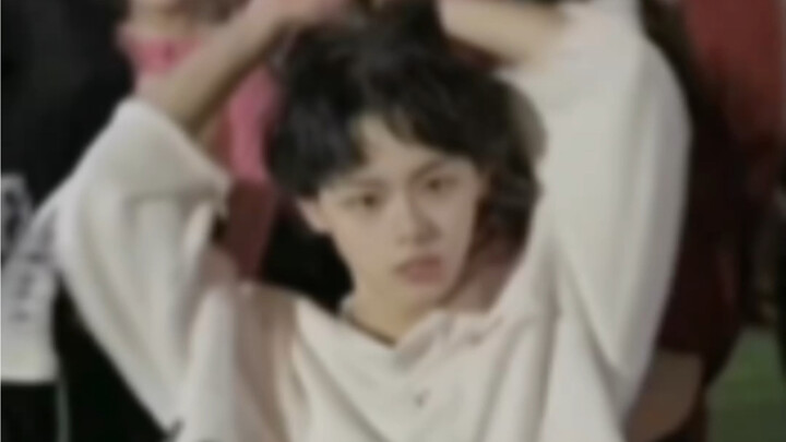 漂亮小男生的校园随舞不完全记录ʕ ᵔᴥᵔ ʔ