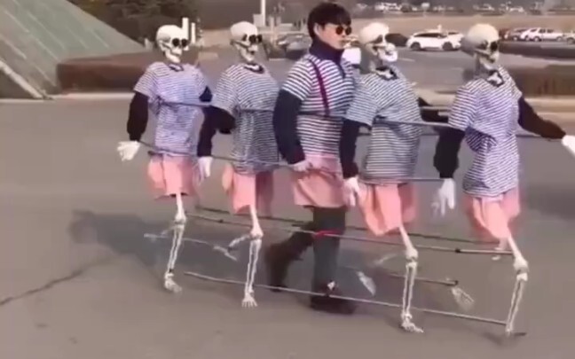 กองทัพผีข้ามพรมแดน