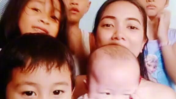 ang liit pa ni bunso jn