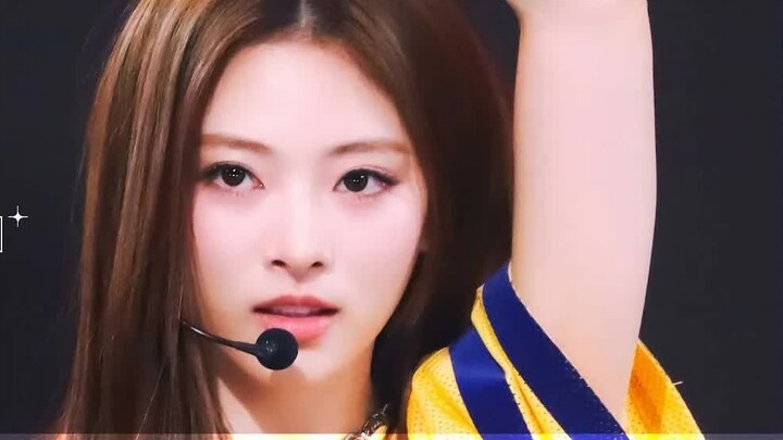 ANNA 'HANDS UP' phiên bản dọc của bài hát nổi tiếng 250518