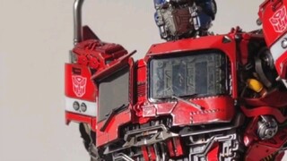 Mass production of Saint Sky Optimus Prime