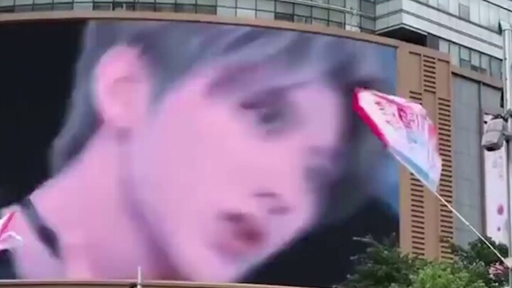 Cai Xukun has different performances on different apps. Happy birthday, that's all.