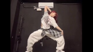 Vũ đạo và không khí đều đẹp mắt｜TURNS[Kina]Video "Long Way 2 Go" của biên đạo Cassie｜Street Girl War