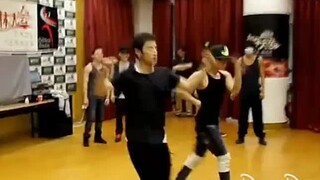 [Gao Hanyu VS Tan Jianci] Sand Sculpture Fighting Dance
