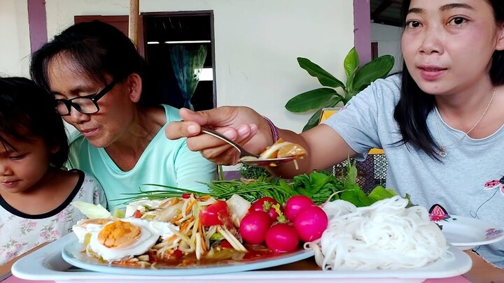 กินตำป่าแซ่บๆจ๊ะแซ่บหลายแก้ง่วง