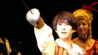 [Cho Kyuhyun] Phải mất trăm mùa xuân để con bướm quên đi nỗi khao khát tình yêu