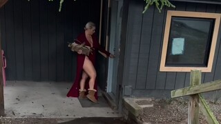 الأم المجتهدة