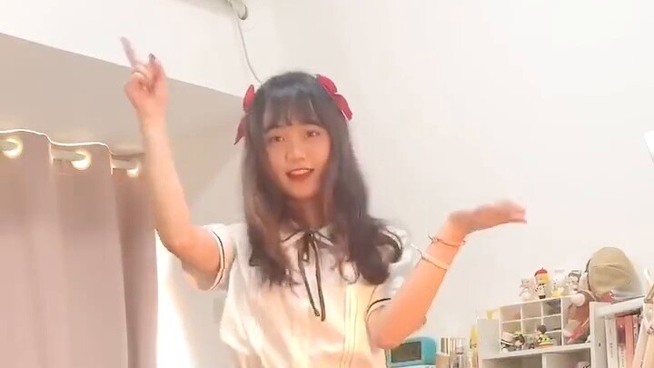 Are the secretary dances on station B performed when parents are not at home?