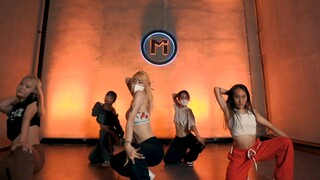 【Meet Dance】Teacher: Nan Nan Music: Whats the prop dog Let's do a sexy and cool choreography - Passi