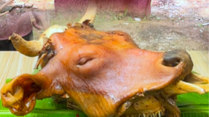 It’s been ages since I had ox head—once it’s cooked, the spicy, savory flavor is absolutely deliciou