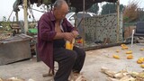 The 83-year-old owner spent 10,000 yuan a month to renovate the kitchen