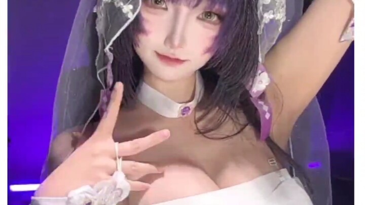 Biar kamu nggak penasaran kayak apa siaran langsungku.