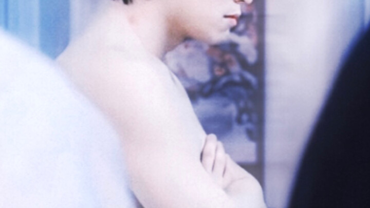 Legend has it he was the “top tsundere” of Hong Kong’s entertainment scene back in the day? No wonde
