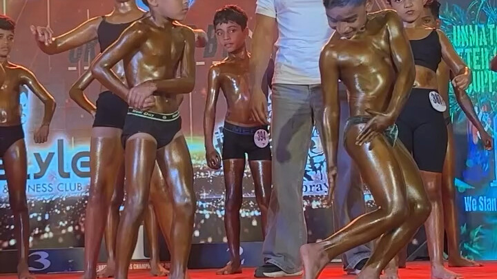 Cơ bắp cà ri～